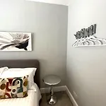 Secret Boutique Abode In Beautiful Clifton Village Lägenhet
