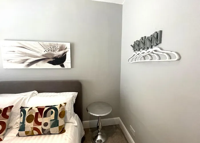 Secret Boutique Abode In Beautiful Clifton Village 公寓