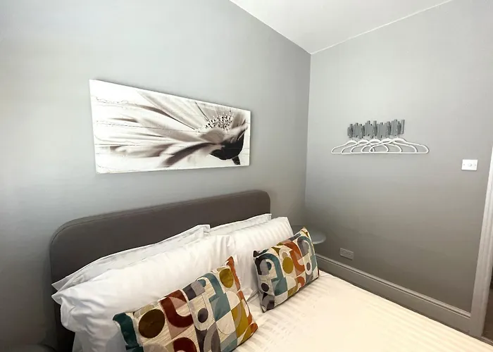 Secret Boutique Abode In Beautiful Clifton Village * Бристоль